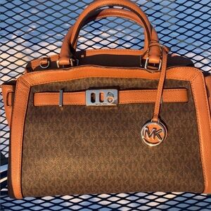 Michael Kors Karson Large Satchel – USED (Signature Canvas)